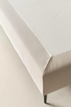 Jotex Runkopatjat^CAMA Jousipohja Medium 80x200 Cm