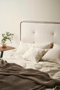 Jotex Sängynpäädyt^CLIFTON Sängynpääty 160 Cm