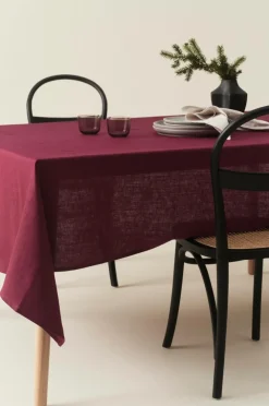Jotex Pöytäliinat^ELI Pellavapöytäliina