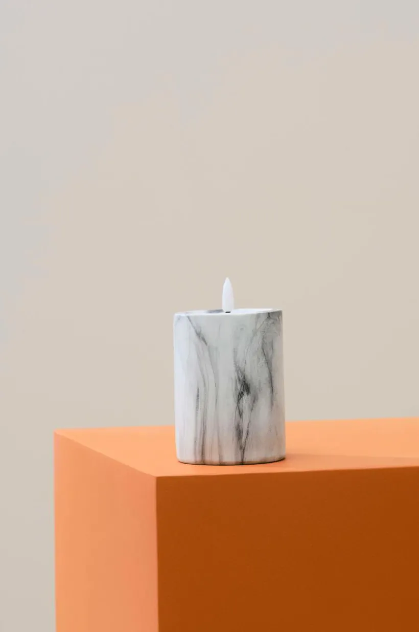 Jotex Kynttilät^FLAMME MARBLE Pöytäkynttilä LED, 12,5 Cm