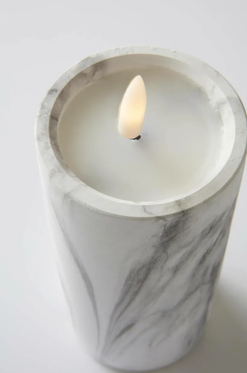 Jotex Kynttilät^FLAMME MARBLE Pöytäkynttilä LED, 17,5 Cm