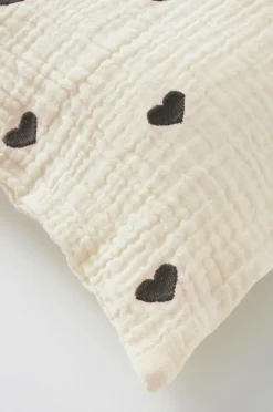 Jotex Lasten Vuodevaatteet^HEARTS BABY Tyynyliina 35x28 Cm - Ekologinen