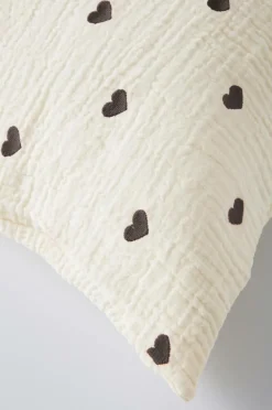 Jotex Lasten Vuodevaatteet^HEARTS Tyynyliina 90x50 Cm - Ekologinen