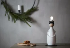 Jotex Jouluvalot^Kynttilänjalka Lucia Classic, Korkeus 26 Cm