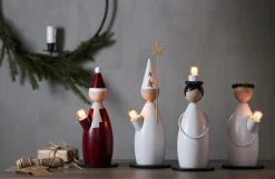 Jotex Jouluvalot^Kynttilänjalka Lucia Classic, Korkeus 24 Cm