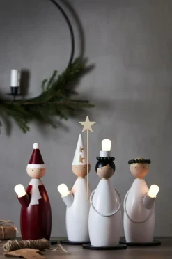 Jotex Jouluvalot^Kynttilänjalka Lucia Classic, Korkeus 24 Cm