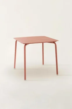 Jotex Puutarhapöydät|Ulkokalusteet^LORIENT Pöytä 80x81 Cm