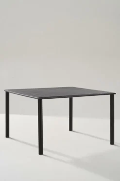 Jotex Puutarhapöydät|Ulkokalusteet^MENTON Ruokapöytä 120x120 Cm