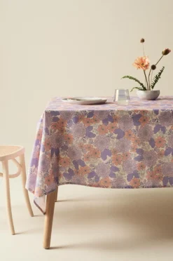 Jotex Pöytäliinat^PEONY Pöytäliina