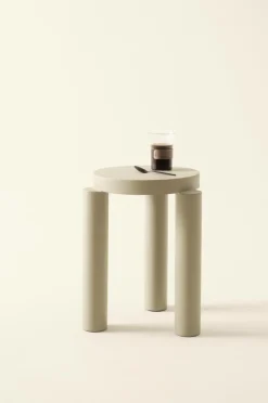 Jotex Pöydät^SALA Sivupöytä