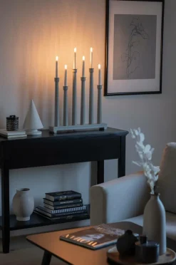 Jotex Jouluvalot^Sähkökynttelikkö Puuta, 6 Lamppua, 59 Cm